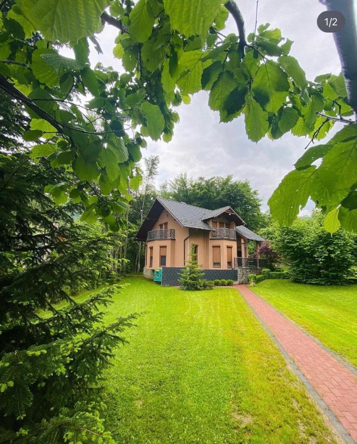 De La Villa Brezovice Exteriér fotografie