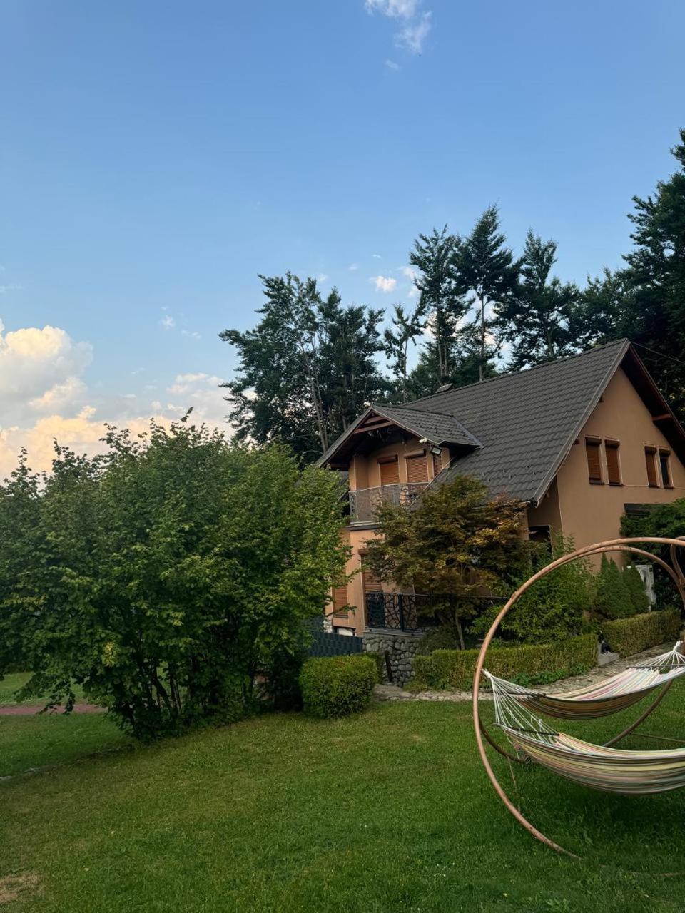 De La Villa Brezovice Exteriér fotografie